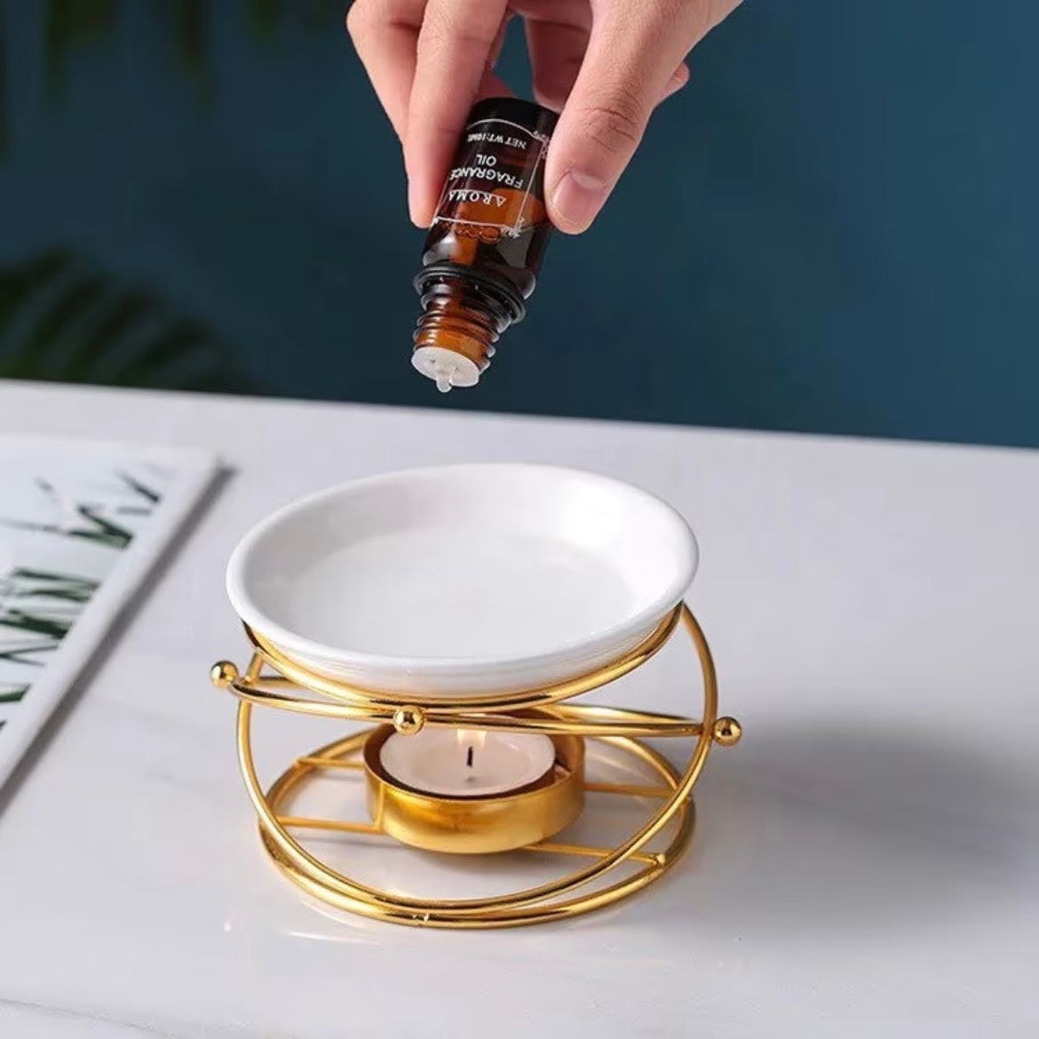 Duftlampe / Wachsschmelzer "Gold" mit Keramikschale