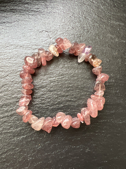 Erdbeerquarz - Splitterarmband