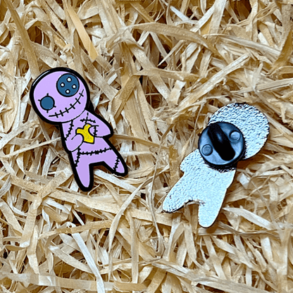 Pin - Voodoo Puppe - Sweet Home Abiata