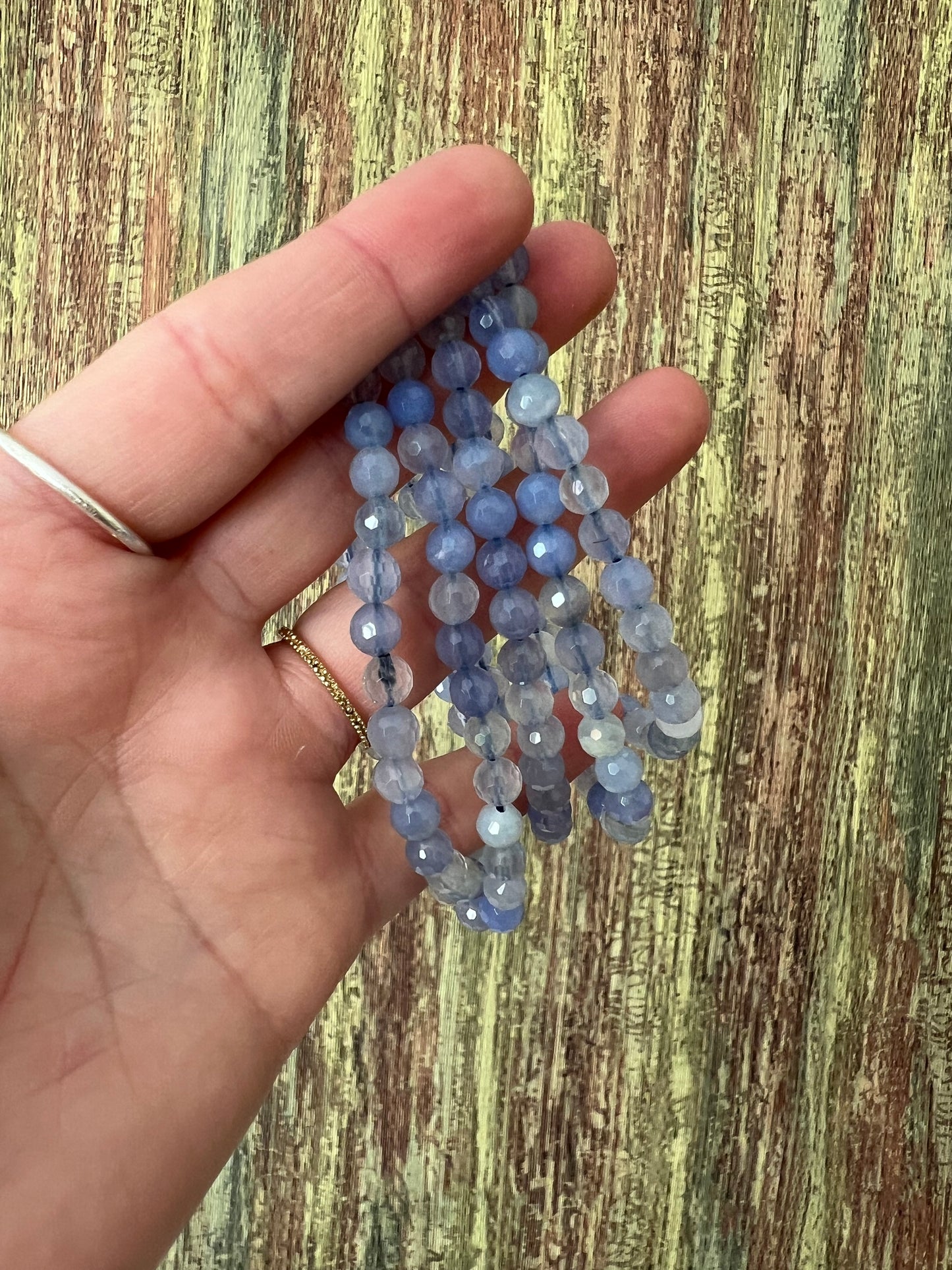 Armband Blau Achat – polierte 6 mm Edelsteinperlen, ca. 18 cm