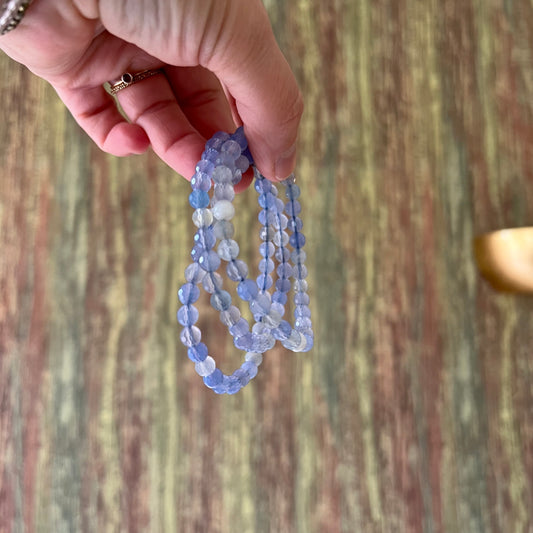 Armband Blau Achat – polierte 6 mm Edelsteinperlen, ca. 18 cm