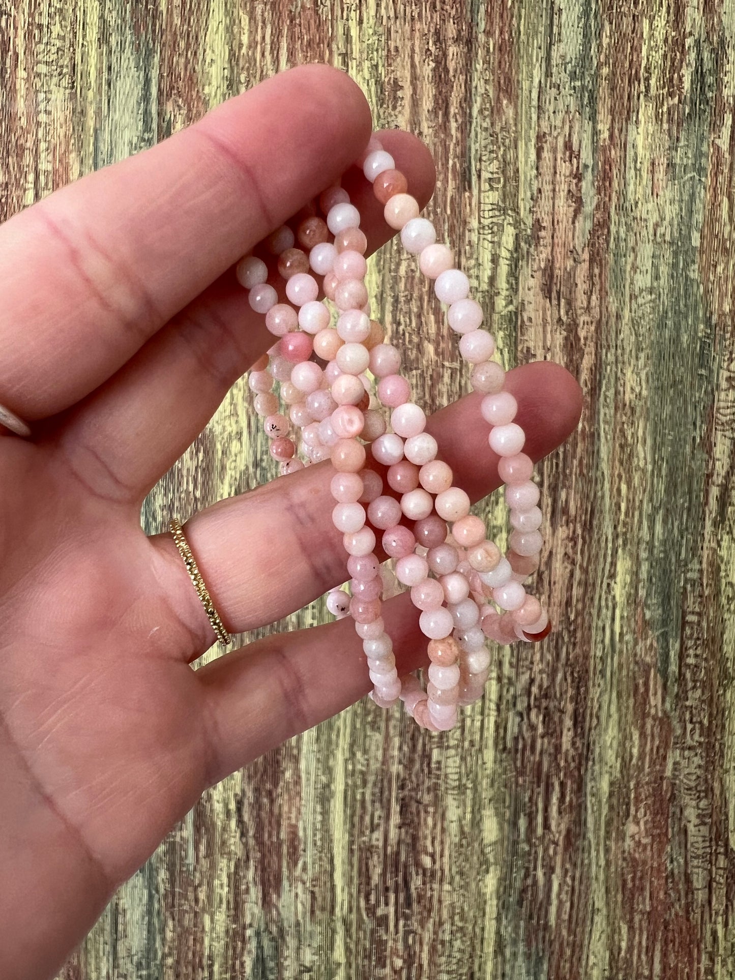 Armband Pink Opal – polierte 4 mm Edelsteinperlen, ca. 18 cm