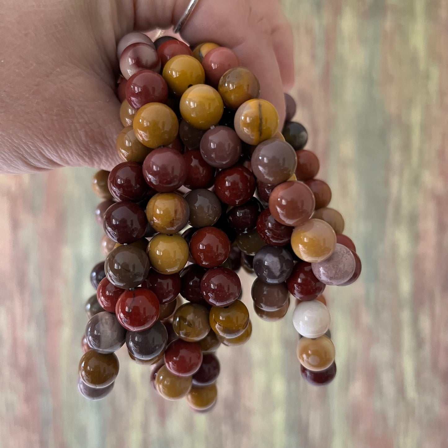 Armband Mookait Jaspis – polierte 10 mm Edelsteinperlen, ca. 18 cm