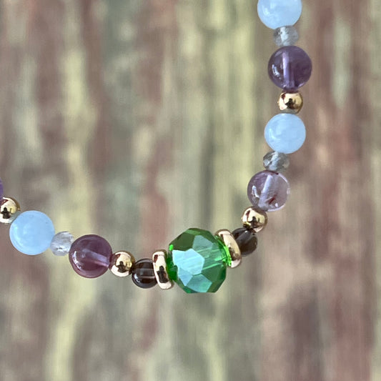 Violet inspiriert von Violet Evergarden – Armband