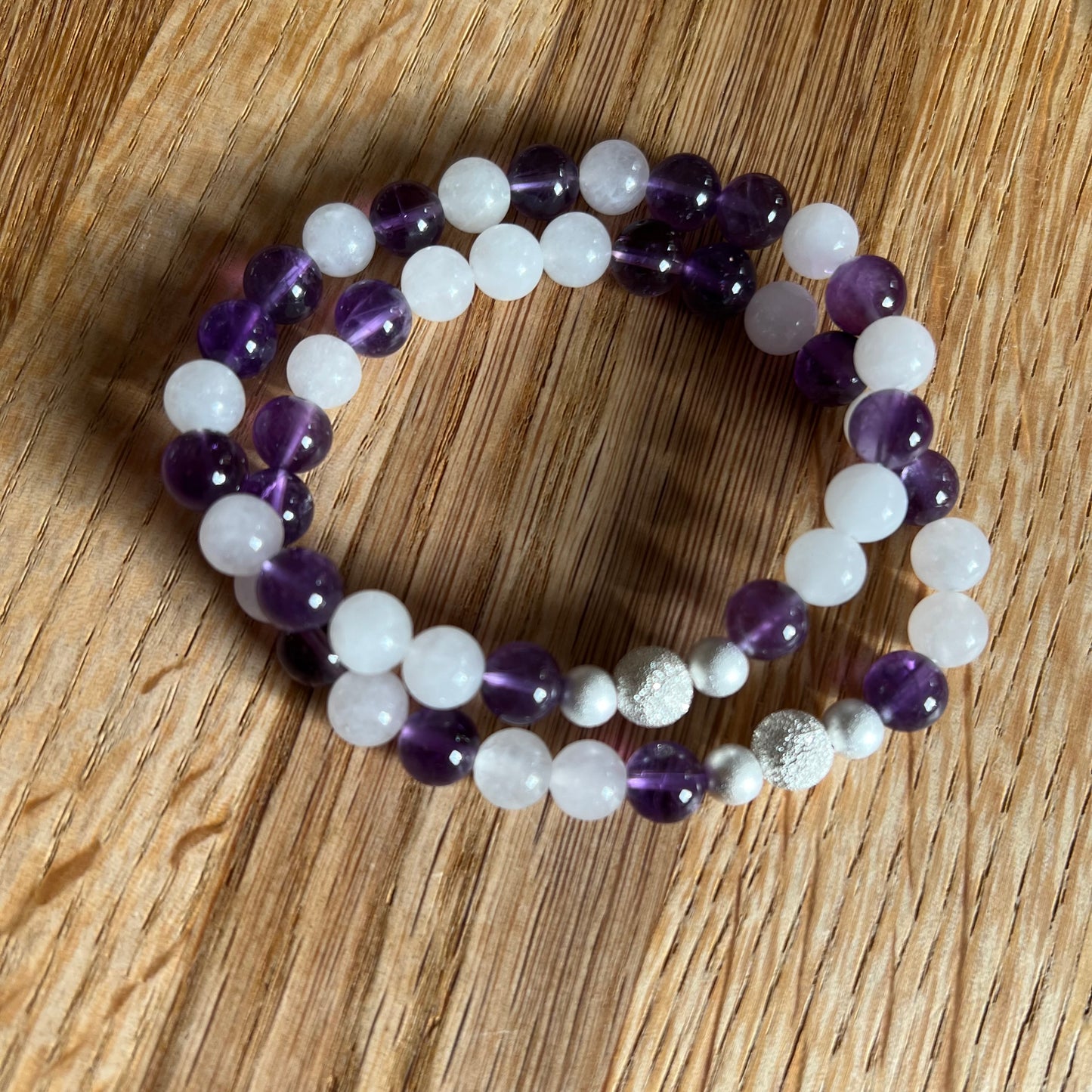 Mondstein & Amethyst – Edelsteinarmband mit diamantierter Silberperle - Armband
