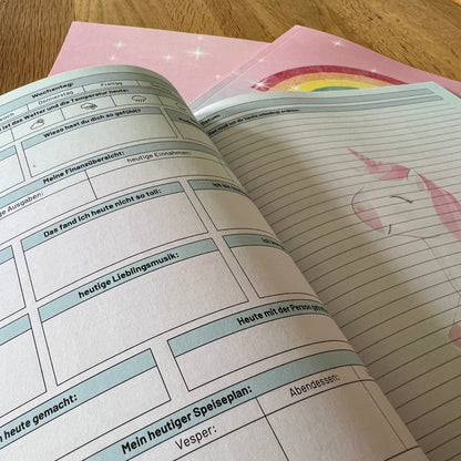 Einhorngeflüster: Mein zauberhaftes Tagebuch: Ein Tagebuch für Kinder und Jugendliche, 60 Tage voller Erinnerungen, Selbstreflexion und Gedanken