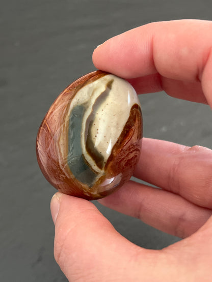 Ei aus Ozeanjaspis - wählbare Größe