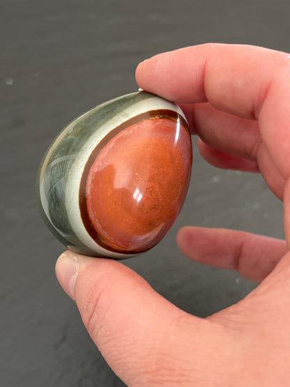 Ei aus Ozeanjaspis - wählbare Größe