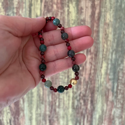 Moosachat, Granat, rotem Jaspis und vergoldeter Silberperle - Armband