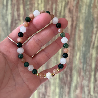 Mondstein, Sonnenstein, Moosachat und Silberakzenten - Armband