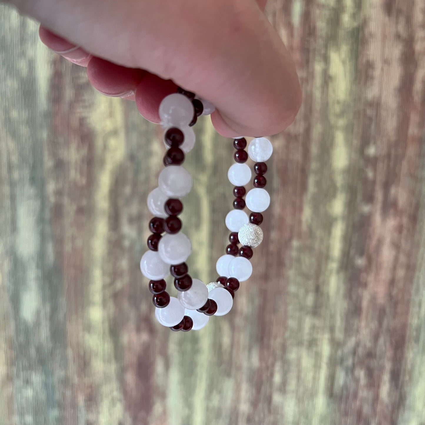 Mondstein & Granat – Edelsteinarmband mit diamantierter Silberperle - Armband