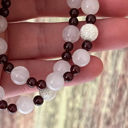 Mondstein & Granat mit diamantierter Silberperle - Armband