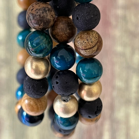 Sky & Earth – Edelsteinarmband mit hellblauem Tigerauge, Lavastein und Bilderjaspis - Armband