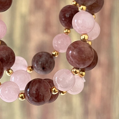 Rosenquarz & Piemonit-Armband mit vergoldeten Silberperlen