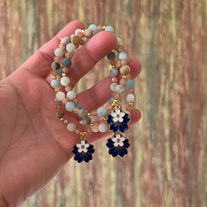 Sonnenstein & Amazonit-Armband mit Blumenanhänger