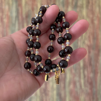 Granat & facettierter Labradorit mit 2 Steinanhängern - Armband